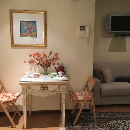 Villa Castiglioni Apartment Laglio Esterno foto