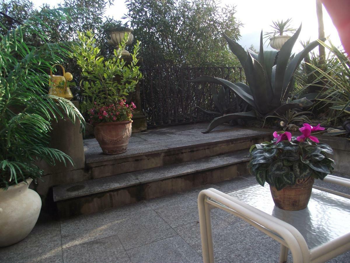 Villa Castiglioni Apartment Laglio Esterno foto